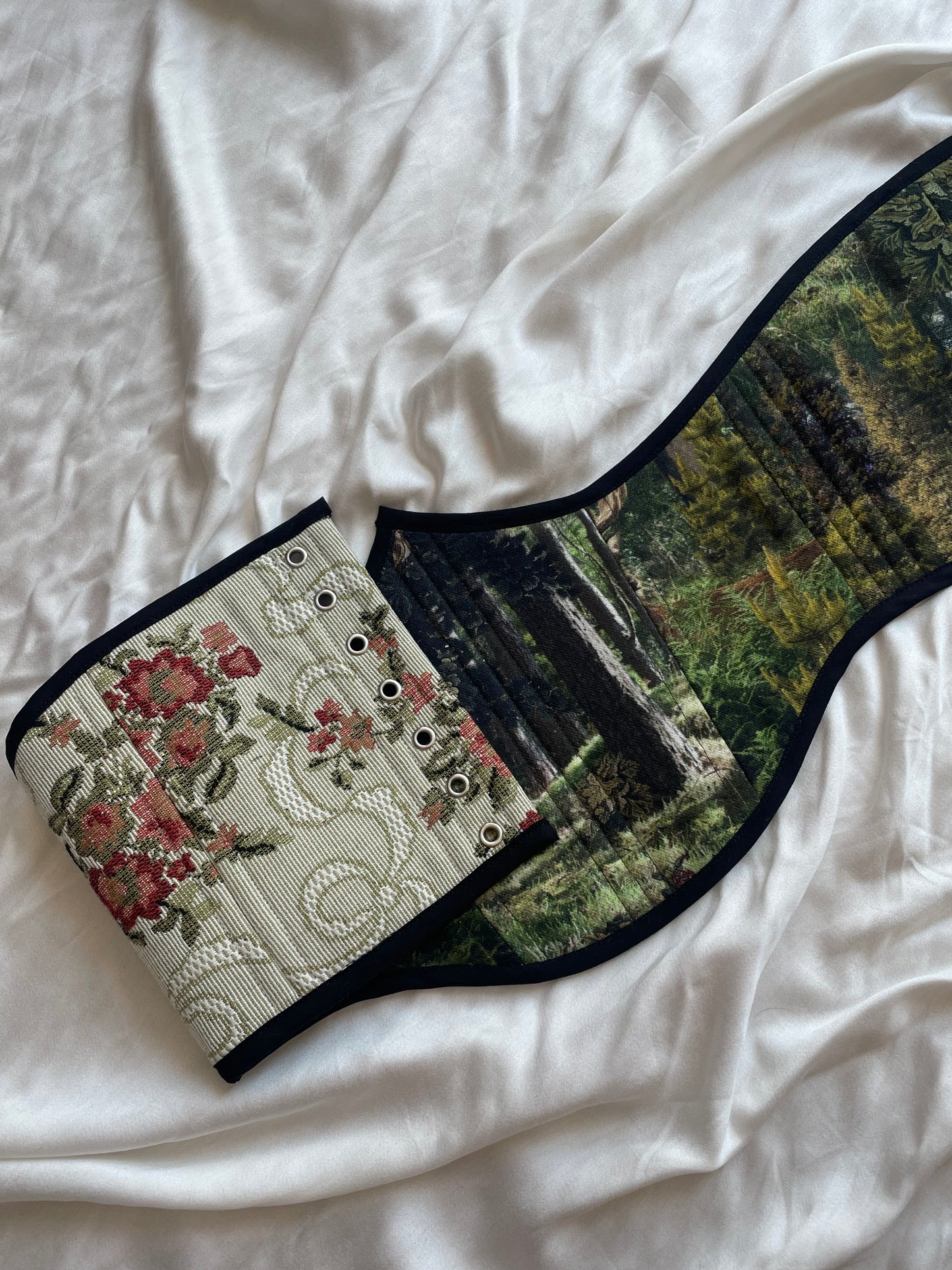2 in 1 underbust corset