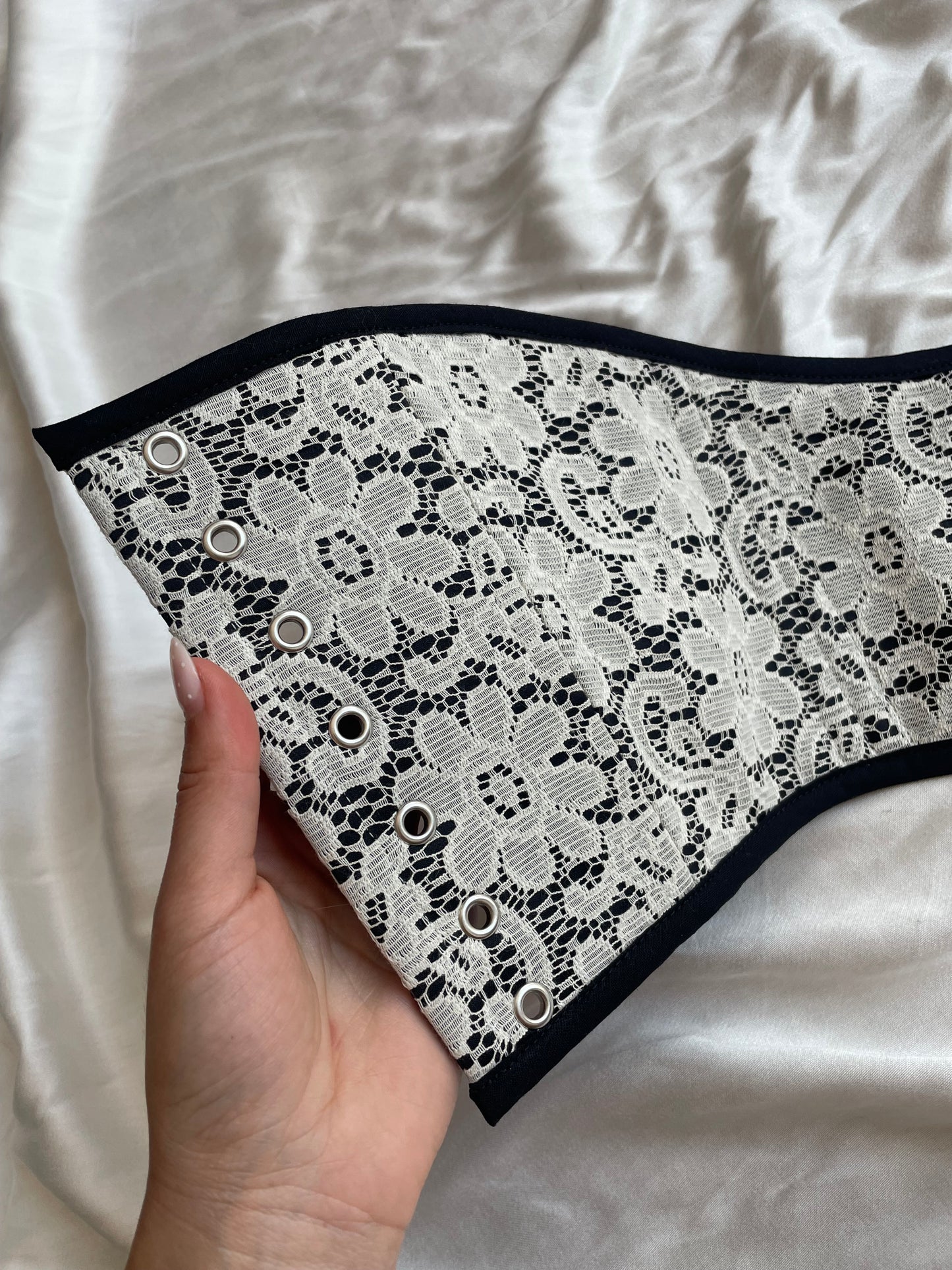 2 in 1 underbust corset