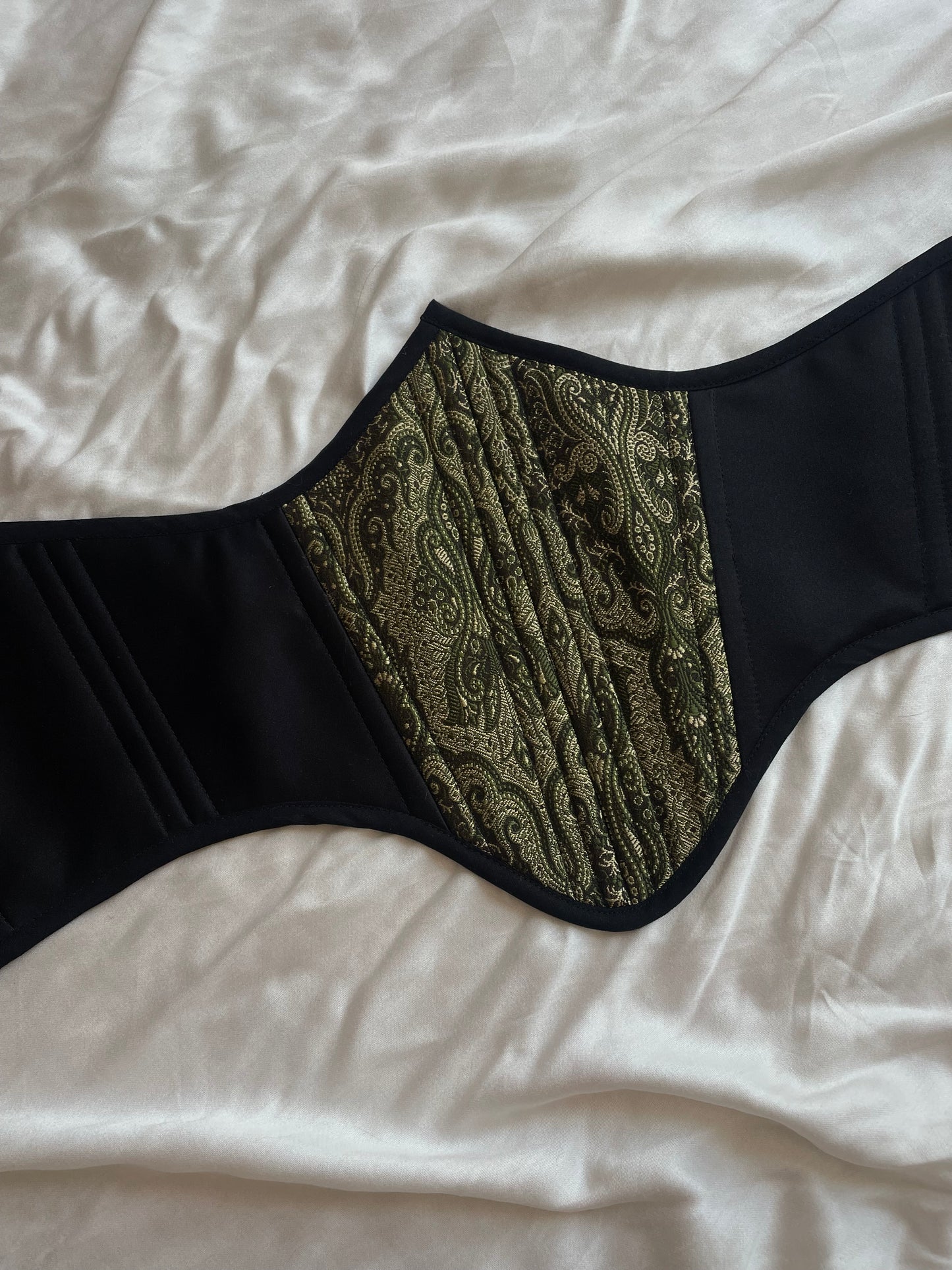 2 in 1 underbust corset
